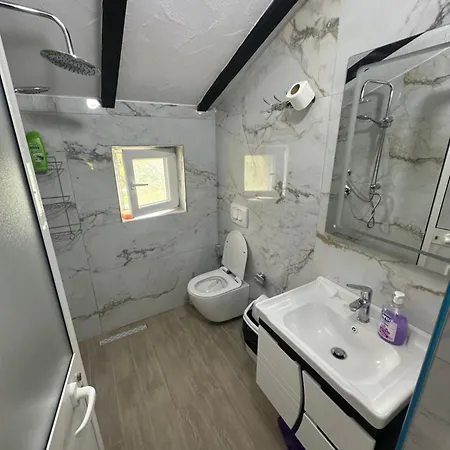 Restaurant Radomira Ceren