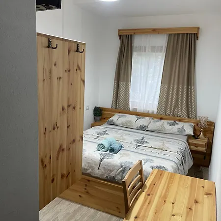 Гостевой дом Restaurant Radomira Ceren