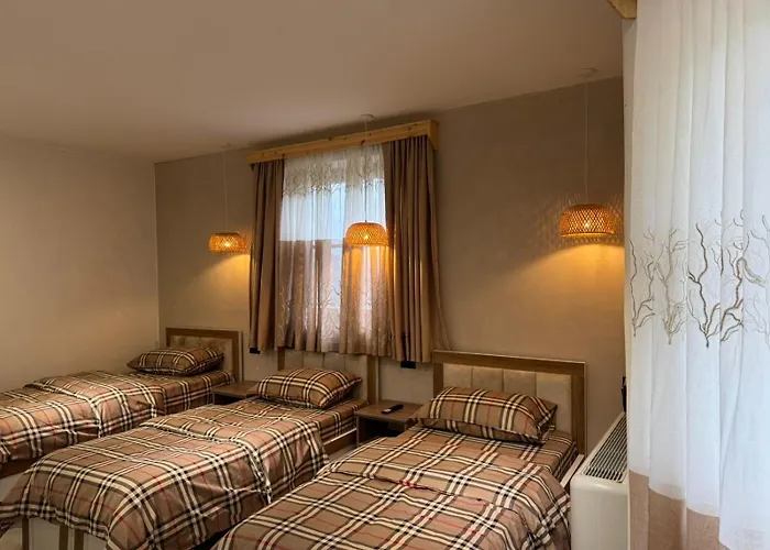 Restaurant Radomira Guest house Ceren